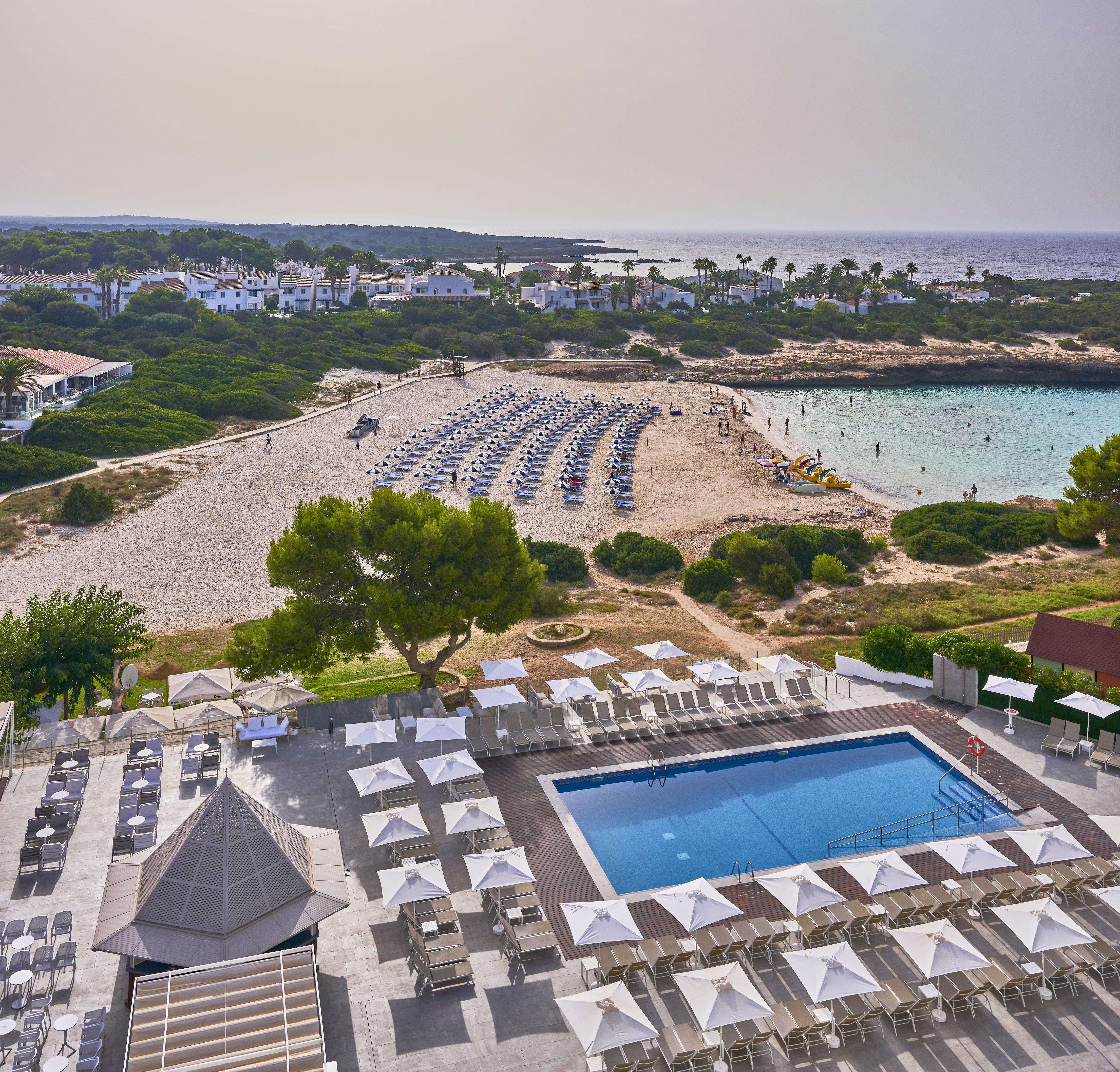Smartline Cala N Bosch Hotel Кала'н Бош Екстериор снимка